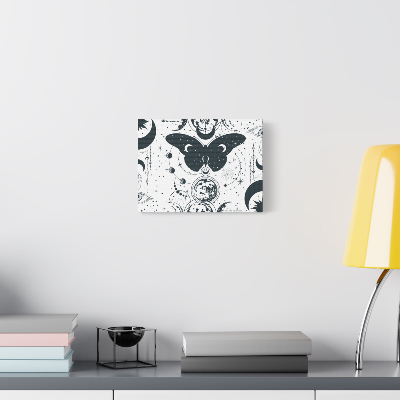 Canvas: Moon Moth